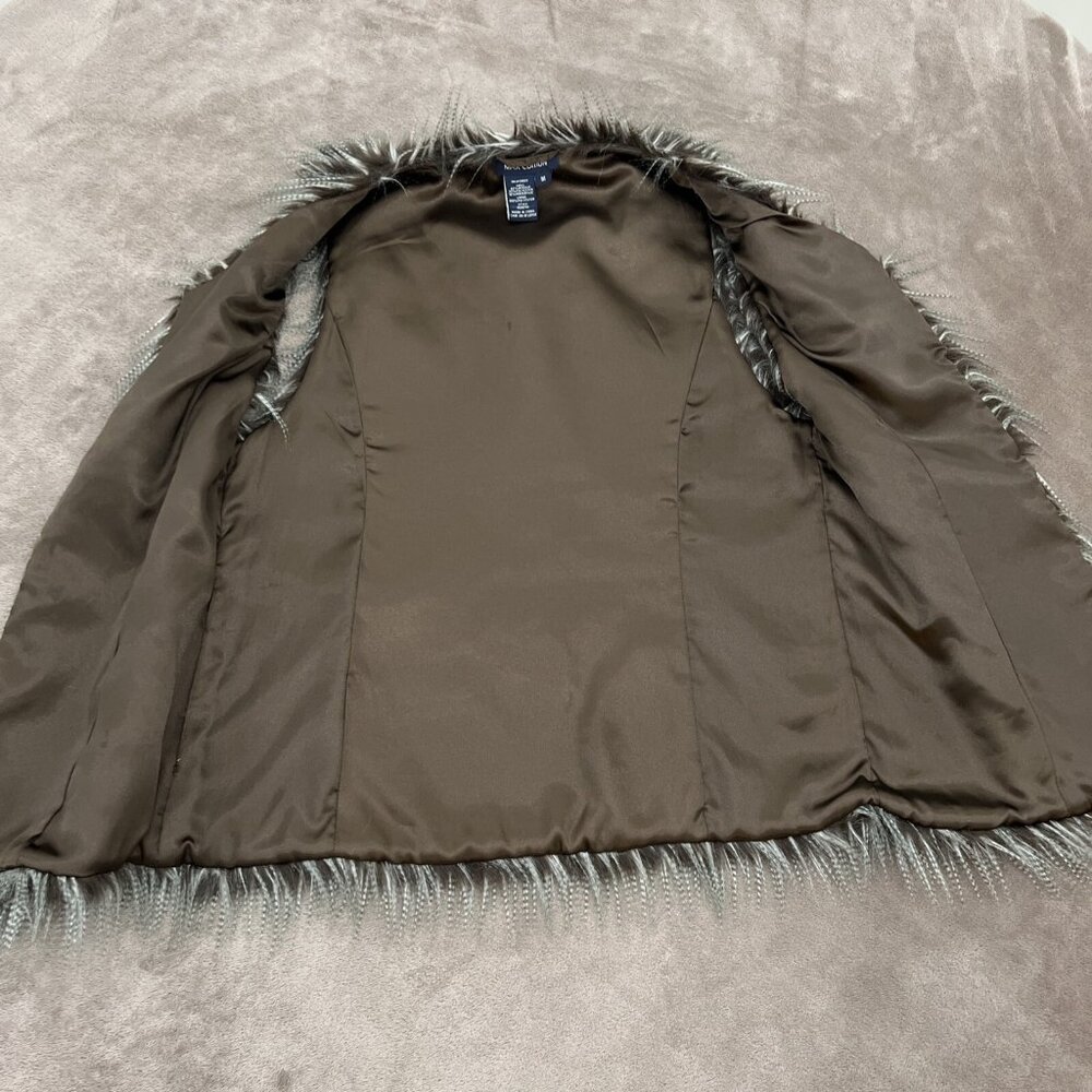 Max Edition Faux Feather Vest Womens Medium Brown White Hook Eye Closure *READ* - Picture 4 of 11